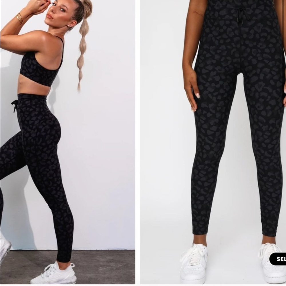 White fox boutique Camo leggings